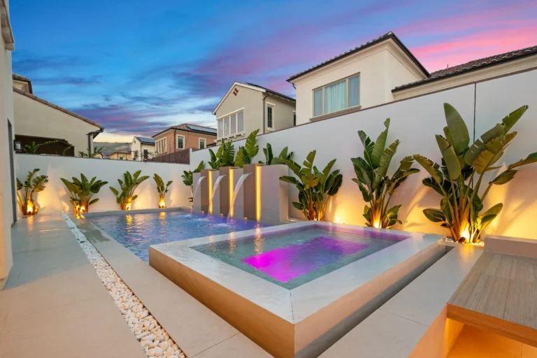 swimming pool contractors near Glendora
