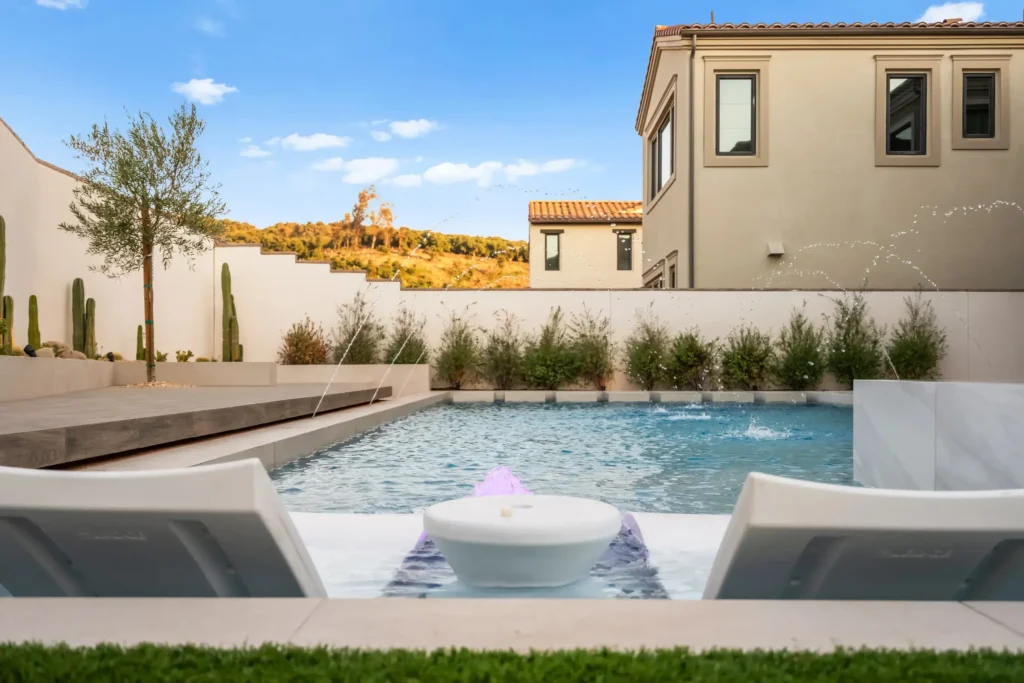 Luxury residential pool construction in Southern California