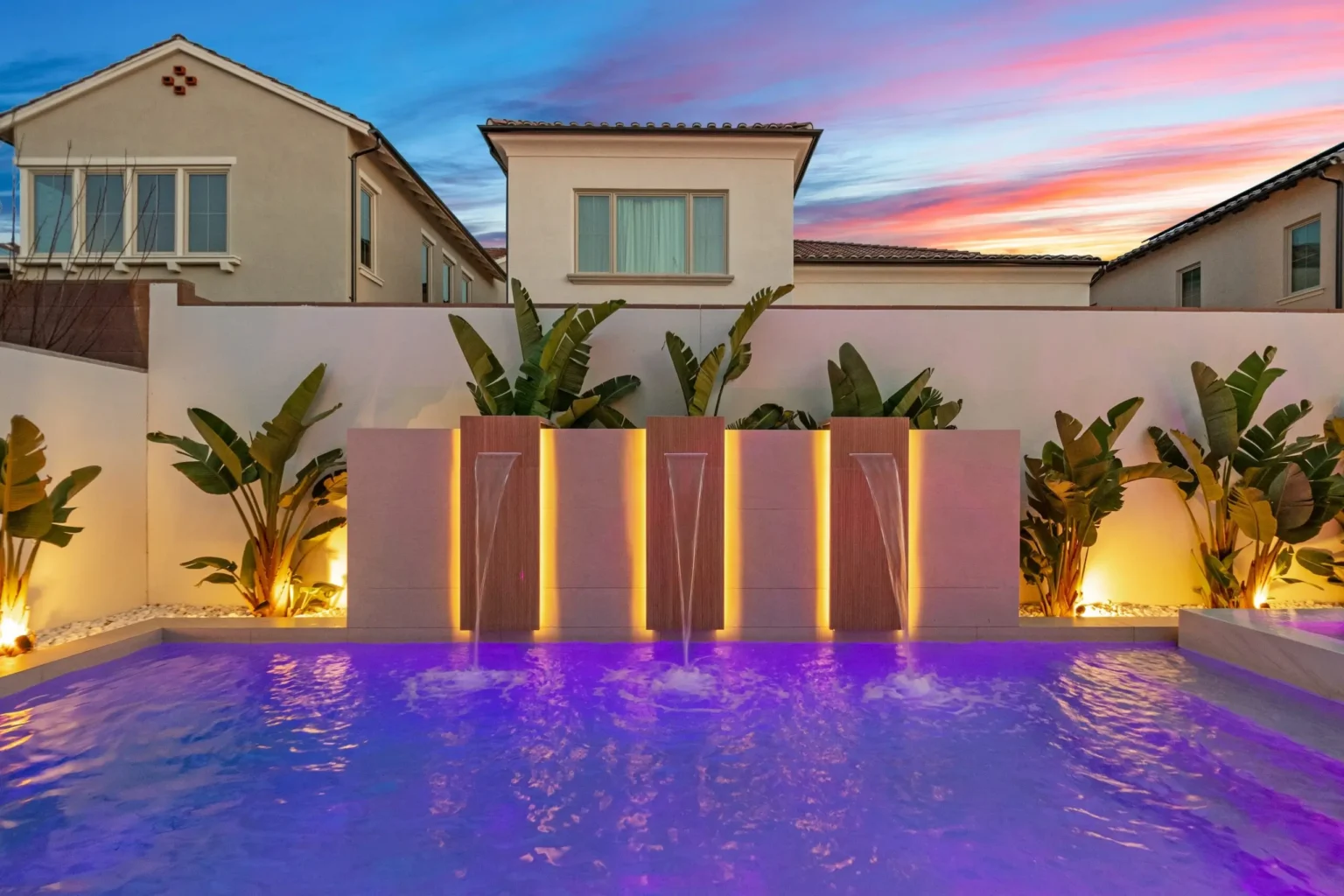 Swimming Pool Contractors Near Glendora​